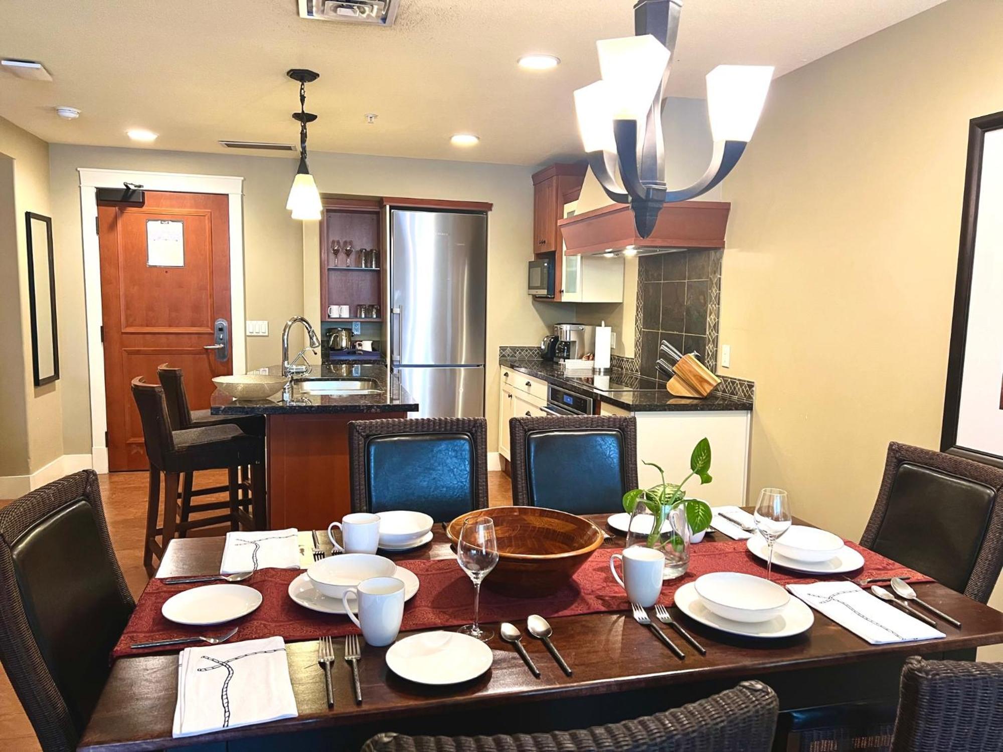 Aparthotel Luxury 2bedroom 2bath Sleeps 6 945 Square Feet *